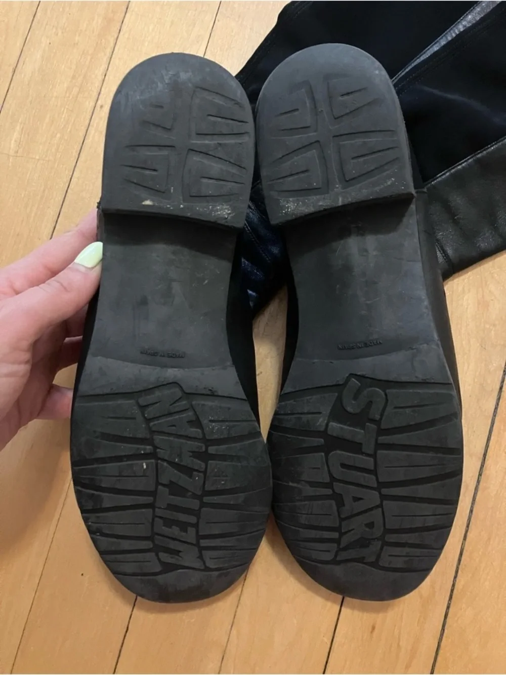 Stuart Weitzman size 10